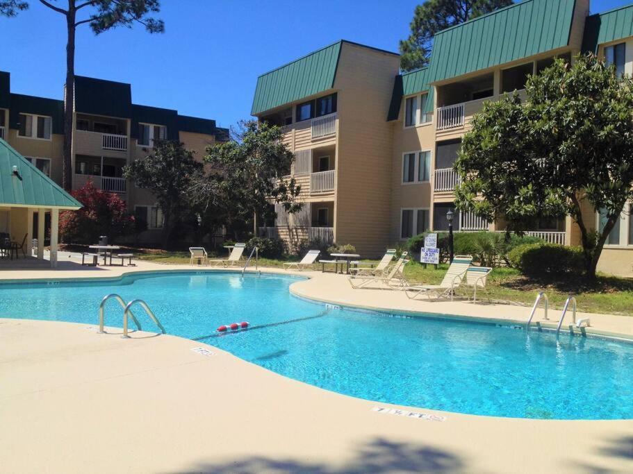 Peaceful Treetop Condo - 2Br/2Ba Hilton Head Island Esterno foto